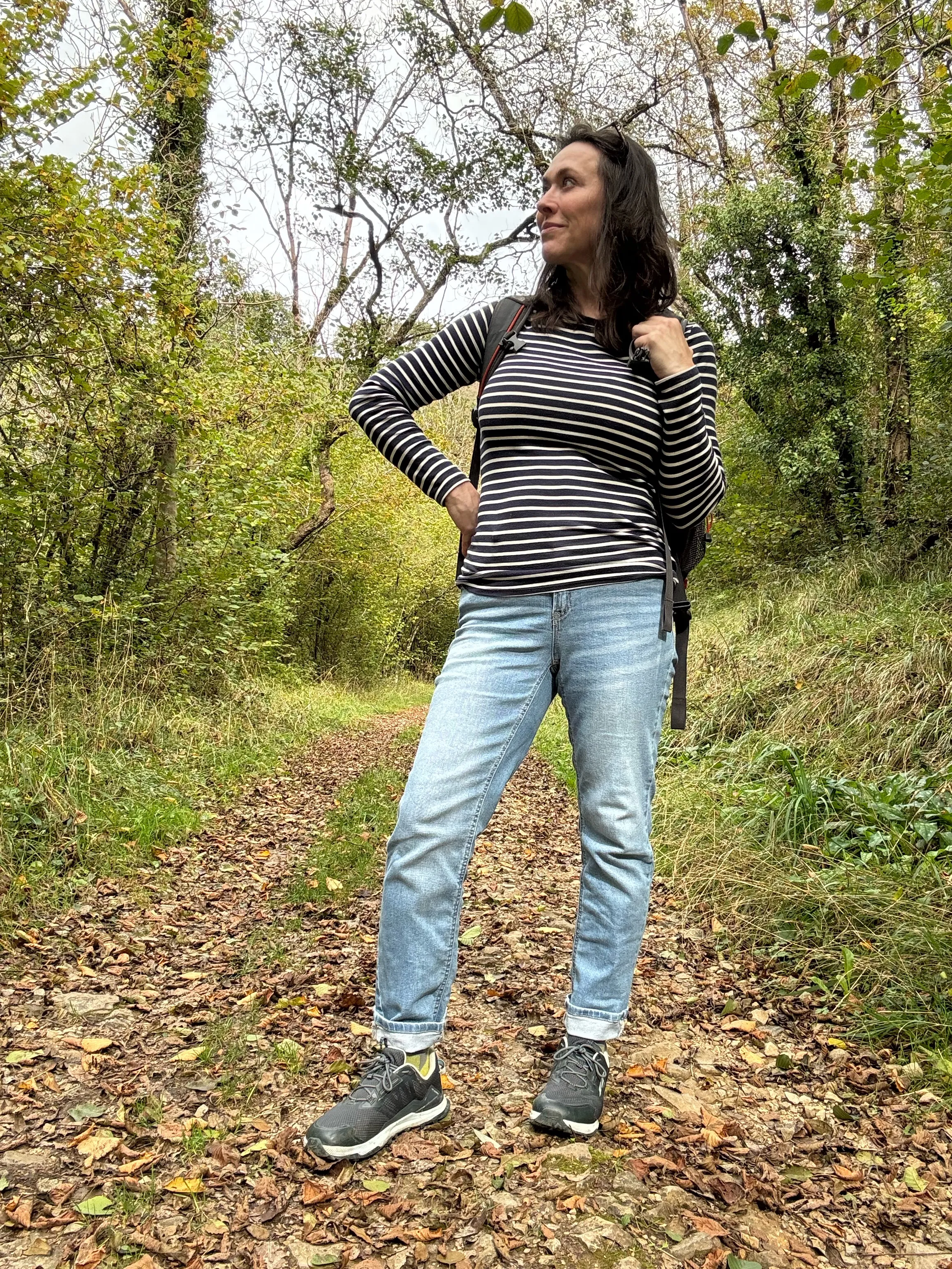 Your hiking guide in the Dordogne countryside Meghan, hiking guide rural France